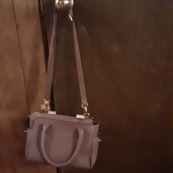 Purse - Picture 1 of 2